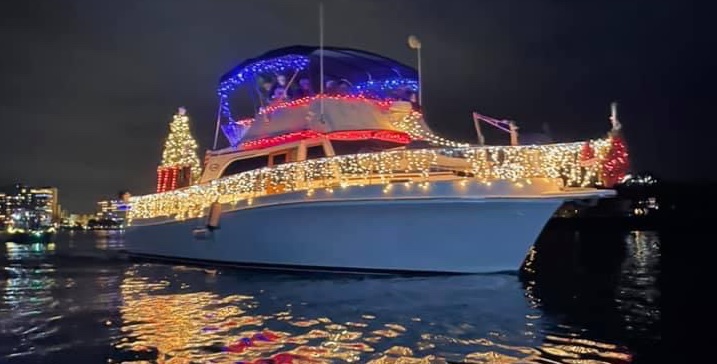 boat parade boat